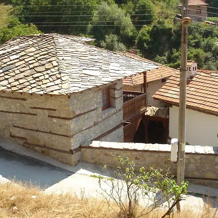 Vodenicharovata Guest house Velingrad