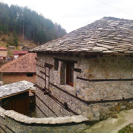 Vodenicharovata
