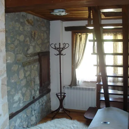 Guest house Vodenicharovata Velingrad